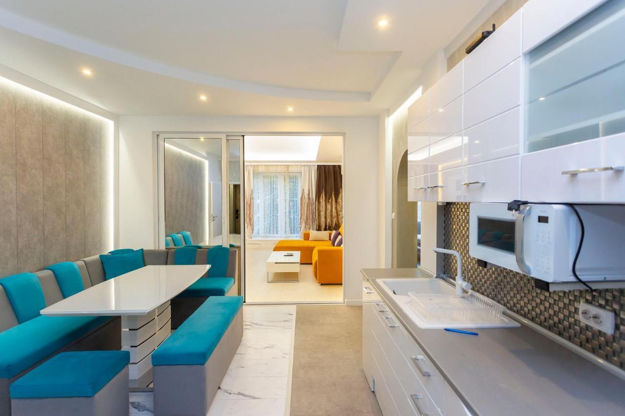 Central Vitosha Apartment โซเฟีย ภายนอก รูปภาพ