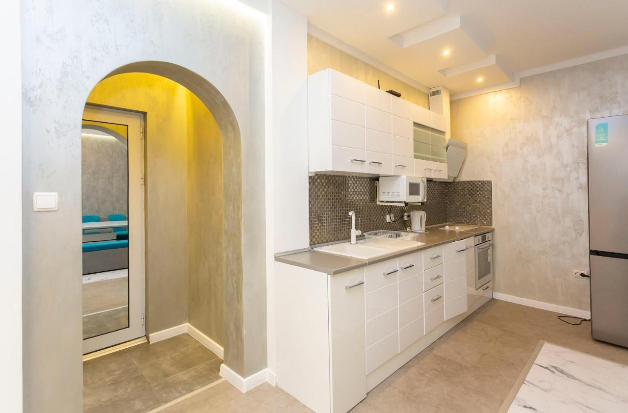 Central Vitosha Apartment โซเฟีย ภายนอก รูปภาพ